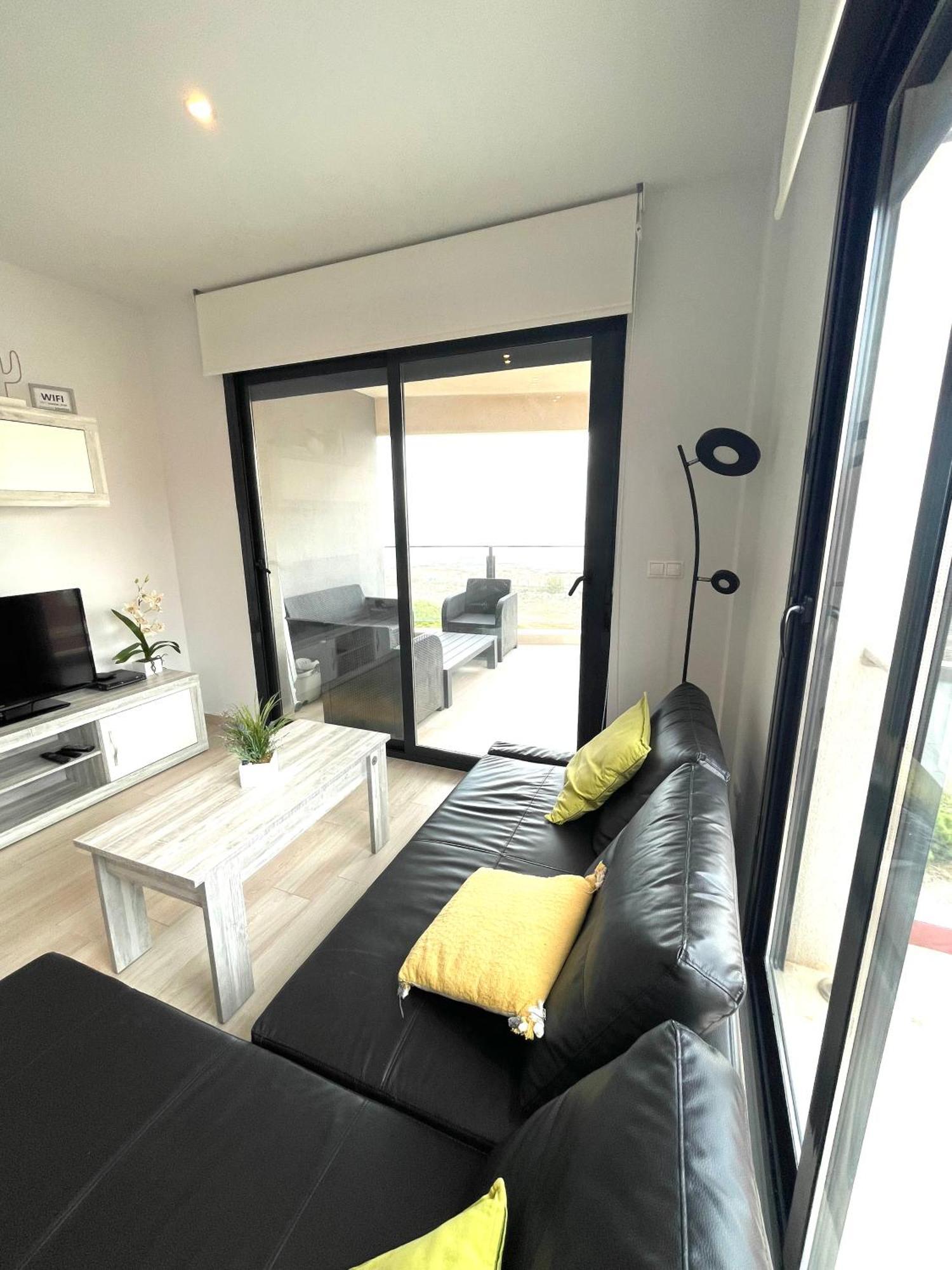 Luxury And Modern Beach Apartment With Sea Views Ла-Мата Экстерьер фото